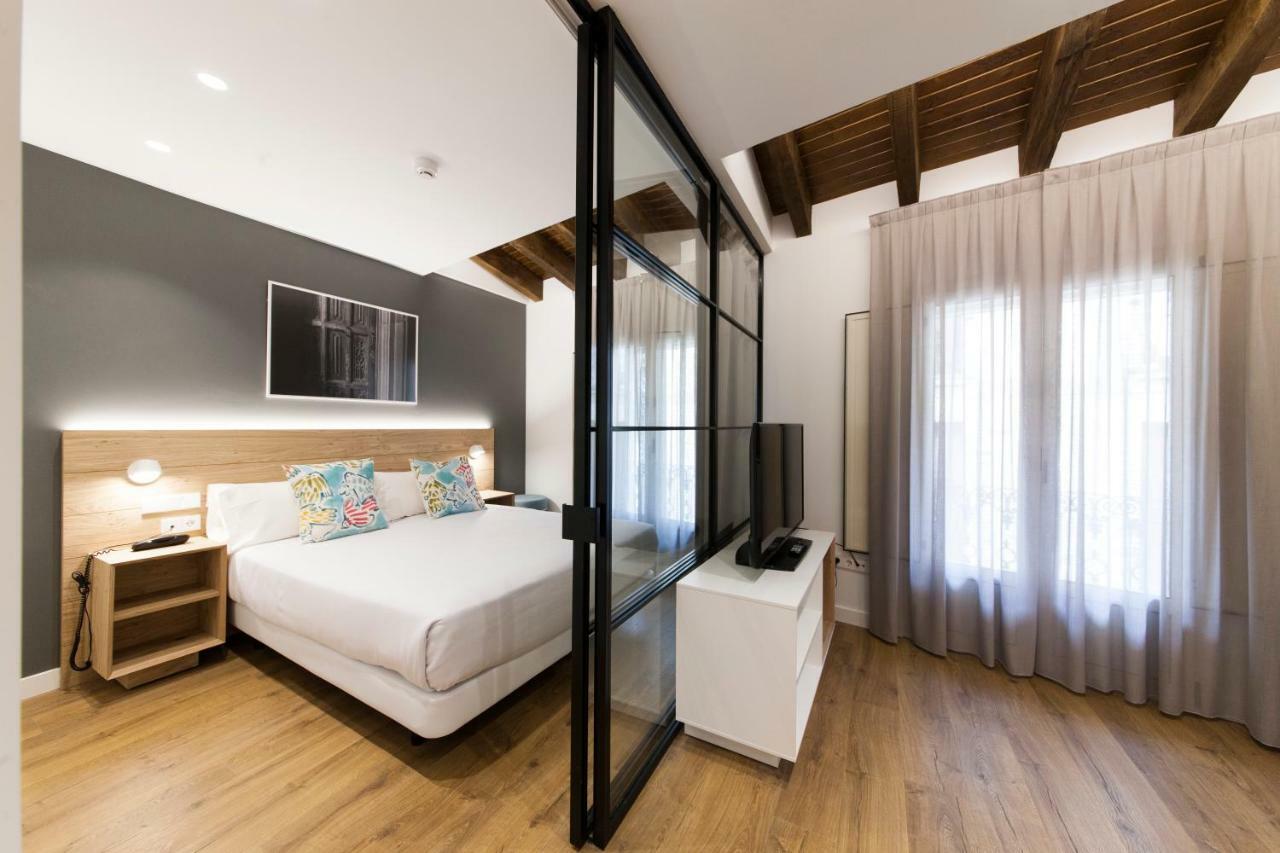 Antique Pamplona Tres Reyes Apartments 외부 사진
